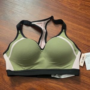 VS sports bra